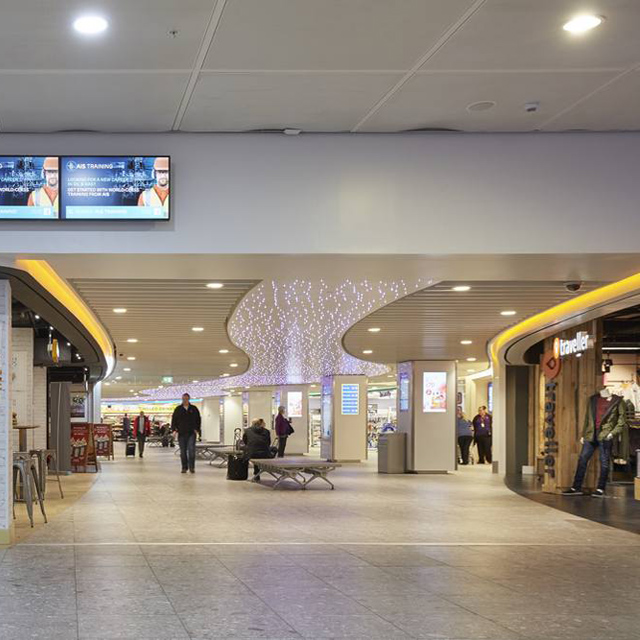 London Chauffeuring airport transfer Service